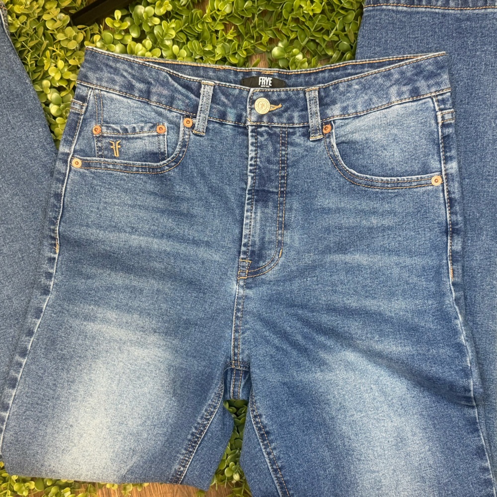 Frye Women's Straight Leg Jeans - Blue